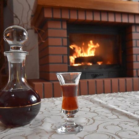 Pokoje Goscinne Na Skraju Puszczy Pogorzelce Exterior foto